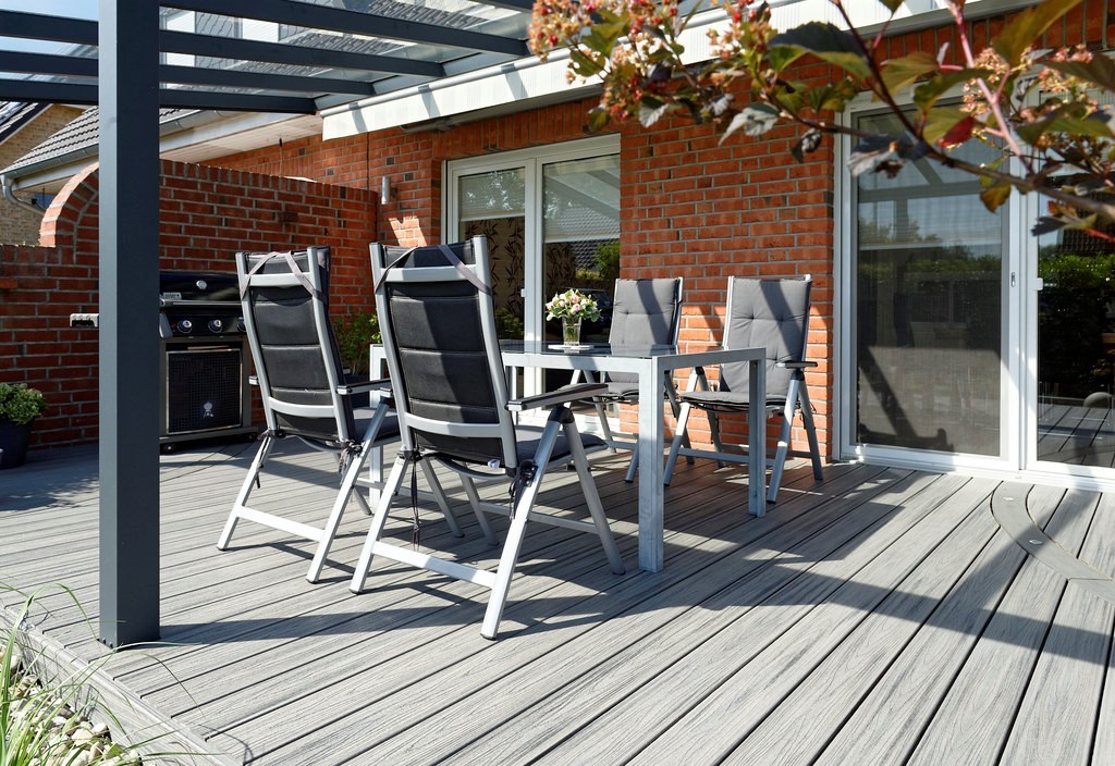 Grey Composite Decking Ideas & Images | Decks.com