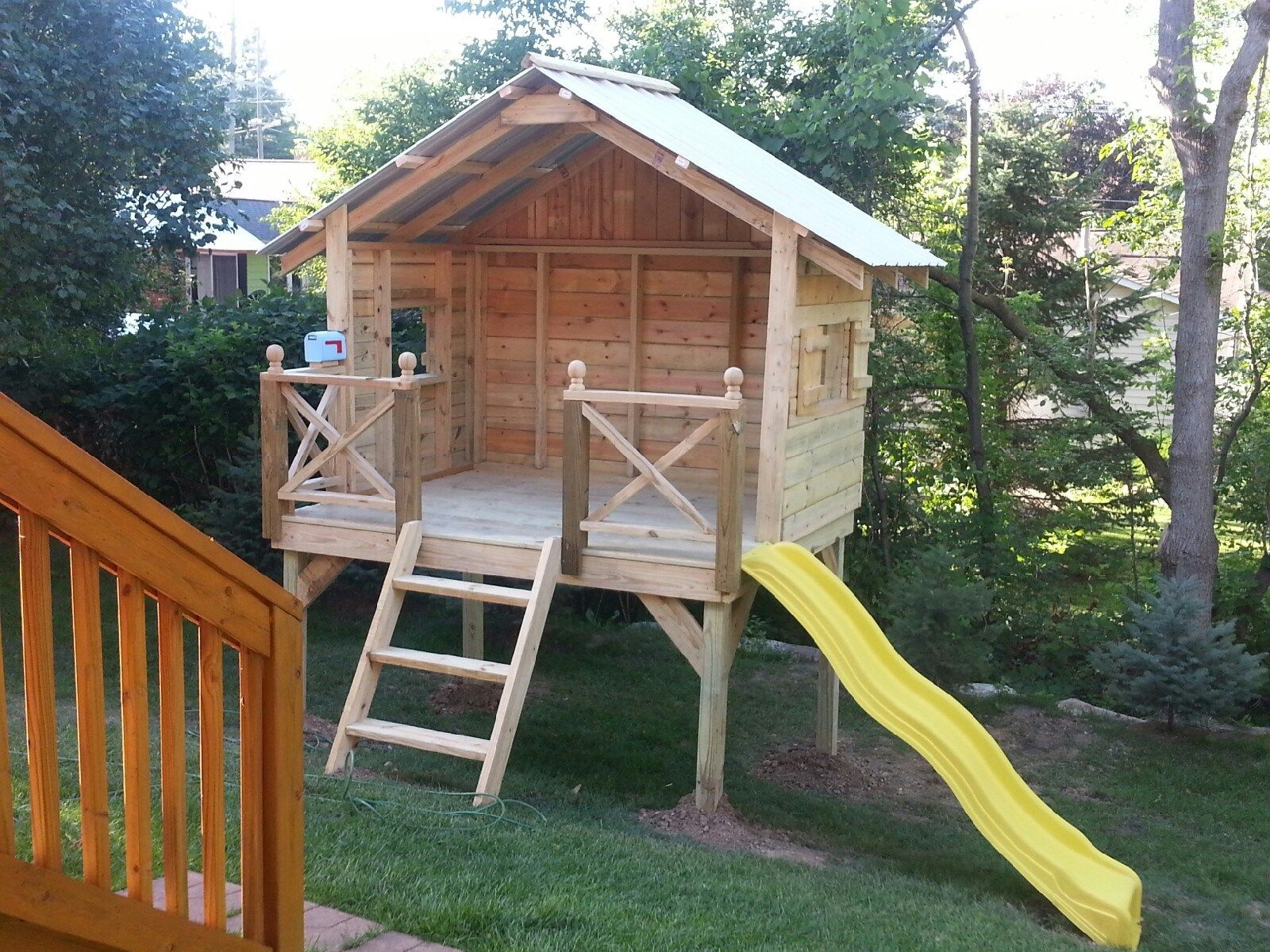 Children's Playhouse Picture 6132